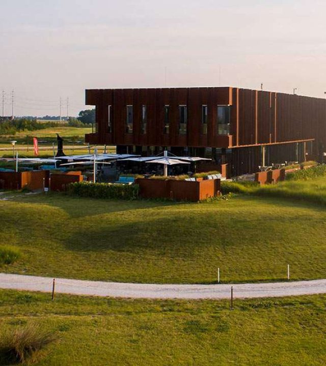 restaurant-roest-02-golfbaan-bentwoud-960x640